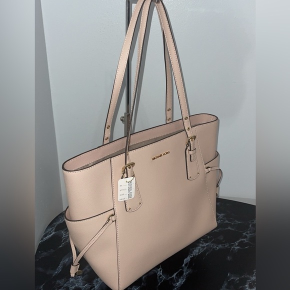 MICHAEL KORS Handbag Voyager Bag EW Tote Leather Bag Soft Pink AUTHENTIC NWT - Picture 6 of 15